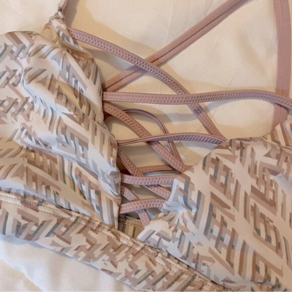 Victorias Secret strappy sports bra - Picture 2 of 3